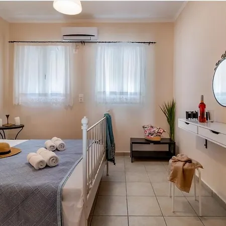Votistis Apartament Kariá