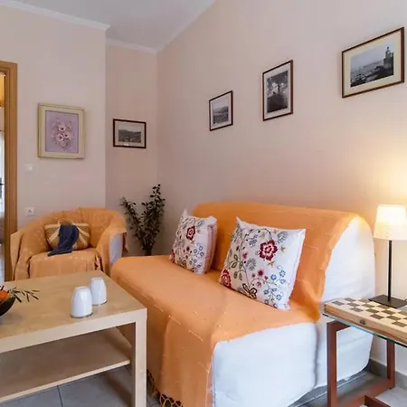 דירה Votistis Kariá